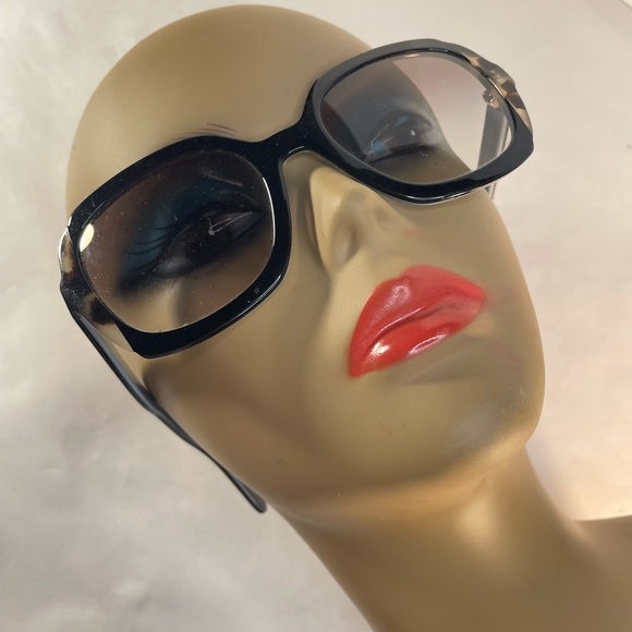 Prada Accessories - Womens Prada SPR16U Luxury Sunglasses Eyeglasses